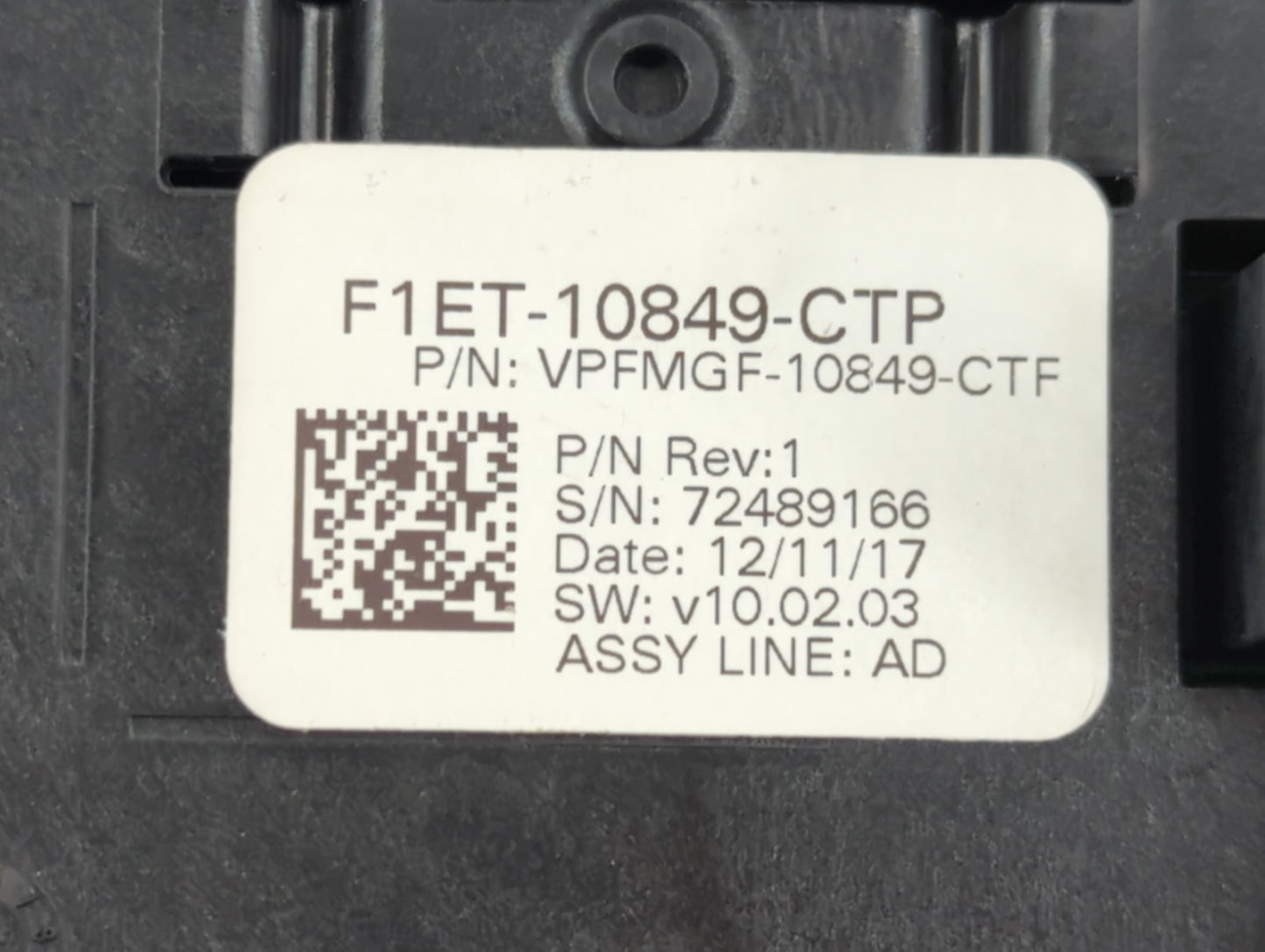 2016-2018 Ford Focus Instrument Cluster Speedometer Gauges P/N:VPFMGF-10849-CTF F1ET-10849-CTP Fits Fits 2016 2017 2018 OEM