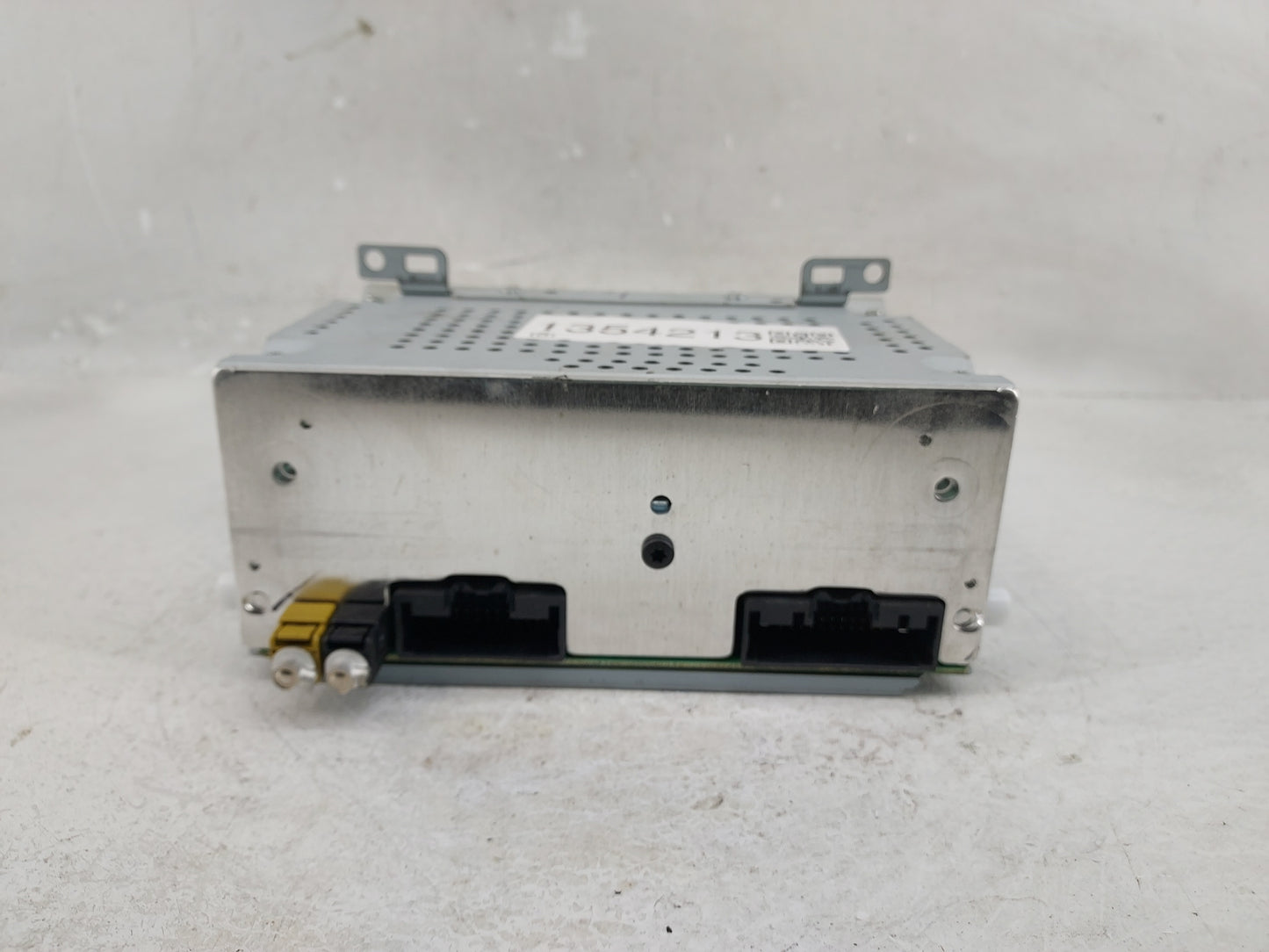 2016-2018 Ford Focus Radio AM FM Cd Player Receiver Replacement P/N:FM5T-19C107-KH Fits Fits 2016 2017 2018 OEM Used Auto Pa