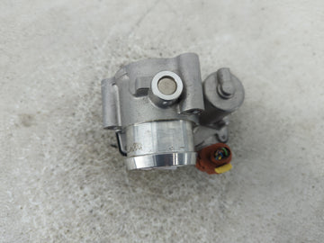 2015-2018 Ford Focus Throttle Body P/N:CM5G-9F991-GA Fits Fits 2014 2015 2016 2017 2018 OEM Used Auto Parts