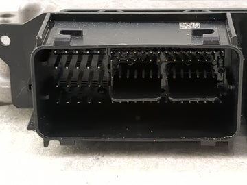 2016-2018 Ford Focus PCM Engine Control Computer ECU ECM PCU OEM P/N:FV6A-12B684-CA Fits Fits 2016 2017 2018 OEM Used Auto Parts