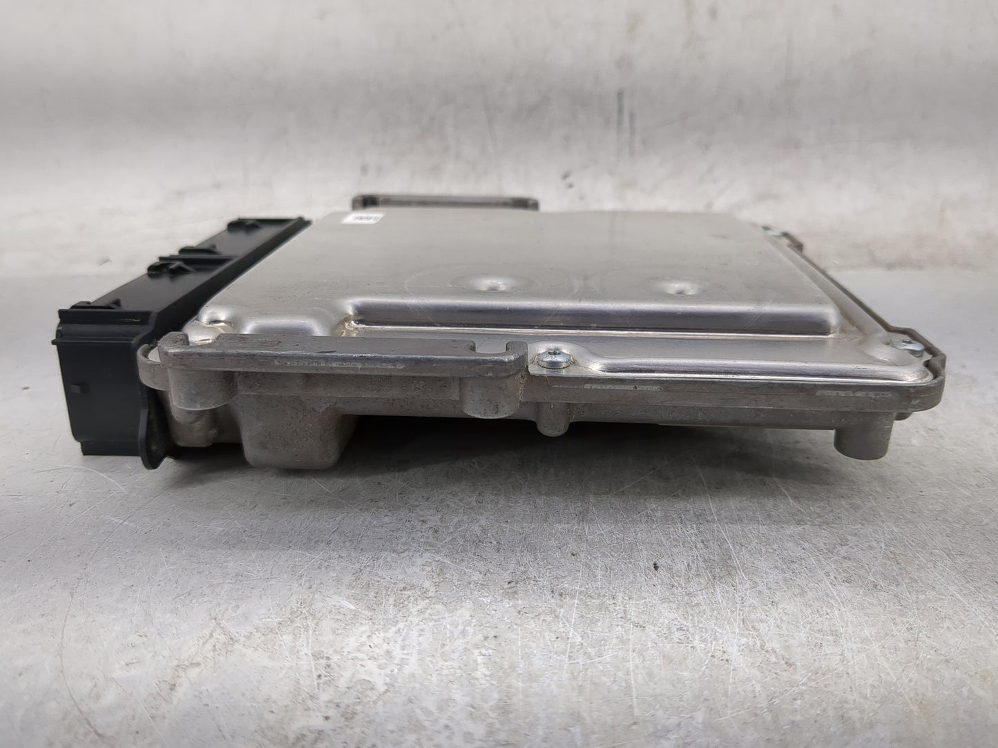 2016-2018 Ford Focus PCM Engine Control Computer ECU ECM PCU OEM P/N:FV6A-12B684-CA Fits Fits 2016 2017 2018 OEM Used Auto P