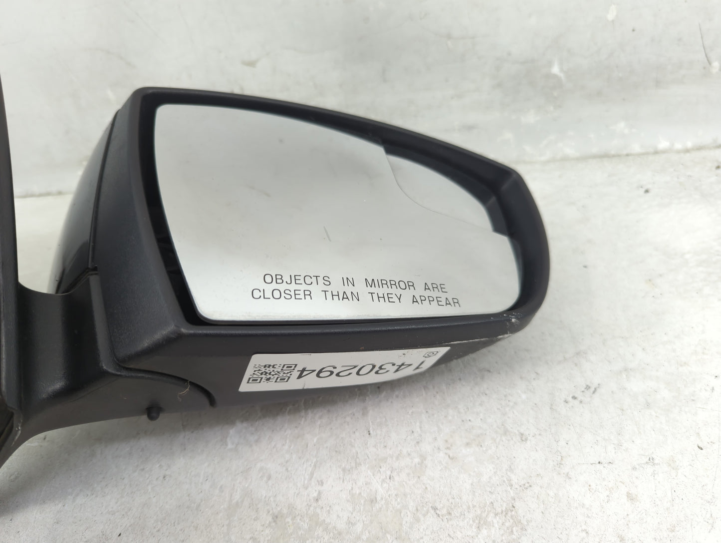2015-2018 Ford Focus Passenger Side View Mirror - Right Door Mirror OEM Used - Oemusedautoparts1.com