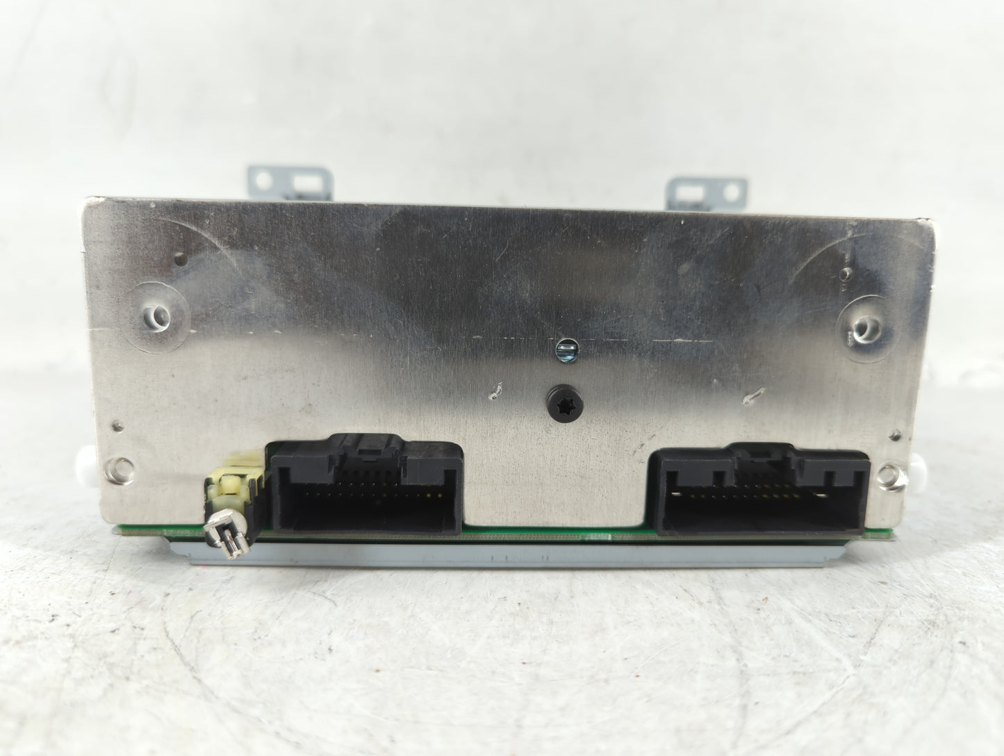 2017-2018 Ford Focus Radio AM FM Cd Player Receiver Replacement P/N:JM5T-18D818-AA Fits Fits 2017 2018 OEM Used Auto Parts -