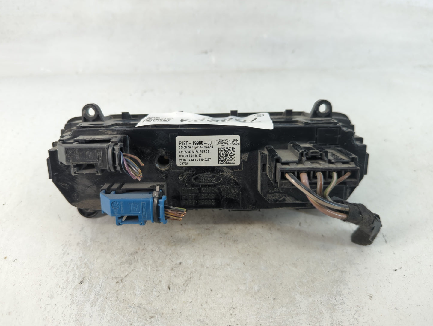 2015-2018 Ford Focus Climate Control Module Temperature AC/Heater Replacement P/N:F1ET-19980-JJ Fits Fits 2015 2016 2017 201