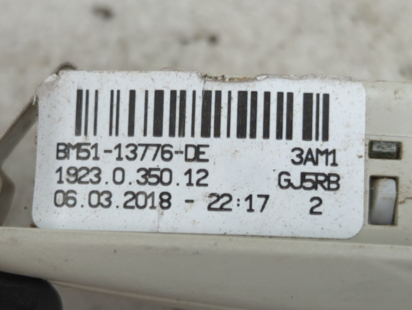 2012-2018 Ford Focus Overhead Roof Console Interior Dome Light - Oemusedautoparts1.com