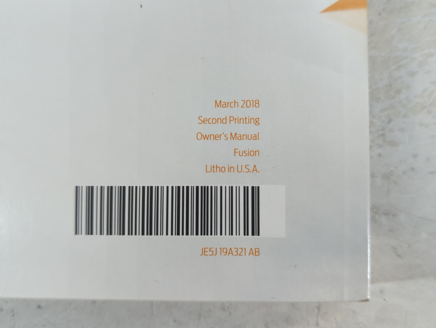 2018 Ford Fusion Owners Manual Book Guide P/N:JE5J 19A321 AB OEM Used Auto Parts - Oemusedautoparts1.com