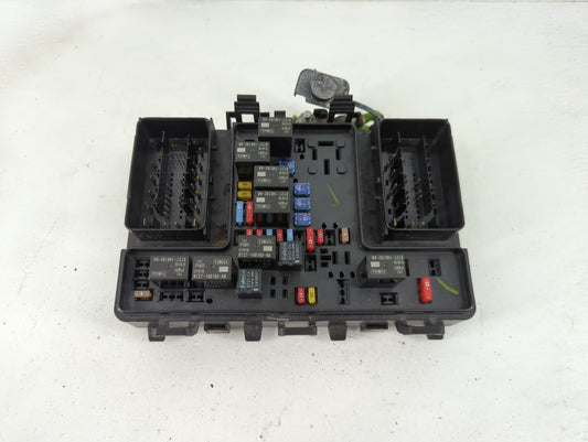 2017-2020 Ford Fusion Fusebox Fuse Box Panel Relay Module Fits Fits 2017 2018 2019 2020 OEM Used Auto Parts