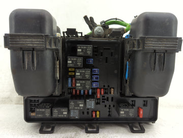 2017-2020 Ford Fusion Fusebox Fuse Box Panel Relay Module P/N:G2GT14A075AA Fits Fits 2017 2018 2019 2020 OEM Used Auto Parts