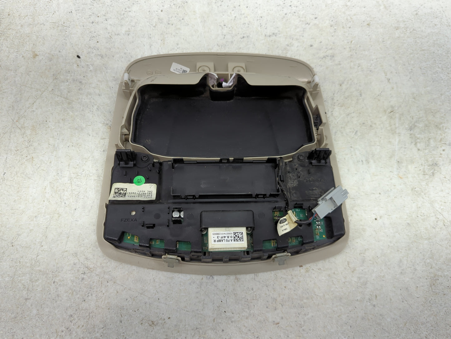 2017-2020 Ford Fusion Overhead Roof Console 1429969 - Oemusedautoparts1.com