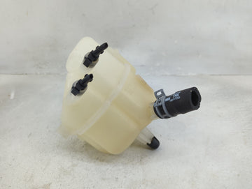 2017-2020 Ford Fusion Radiator Coolant Overflow Expansion Tank Bottle