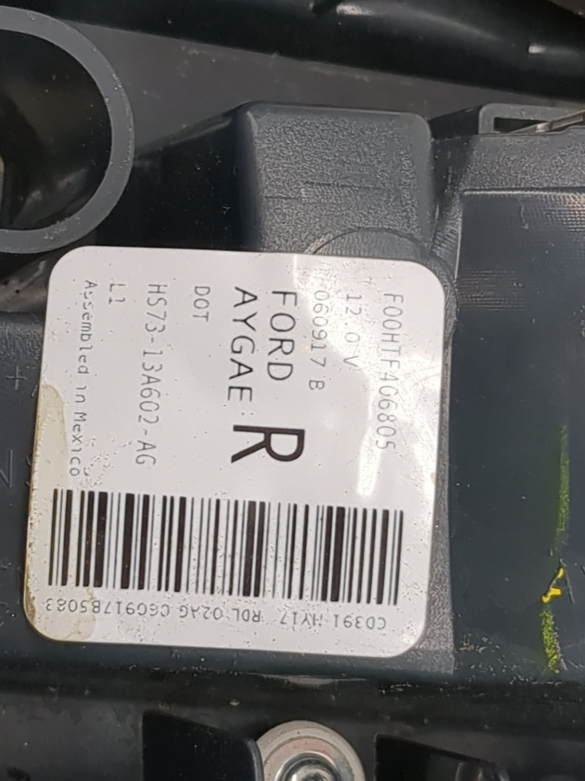 2018 Ford Fusion Passenger Right Side Deck Lid Mounted Tail Light 1512866 - Oemusedautoparts1.com