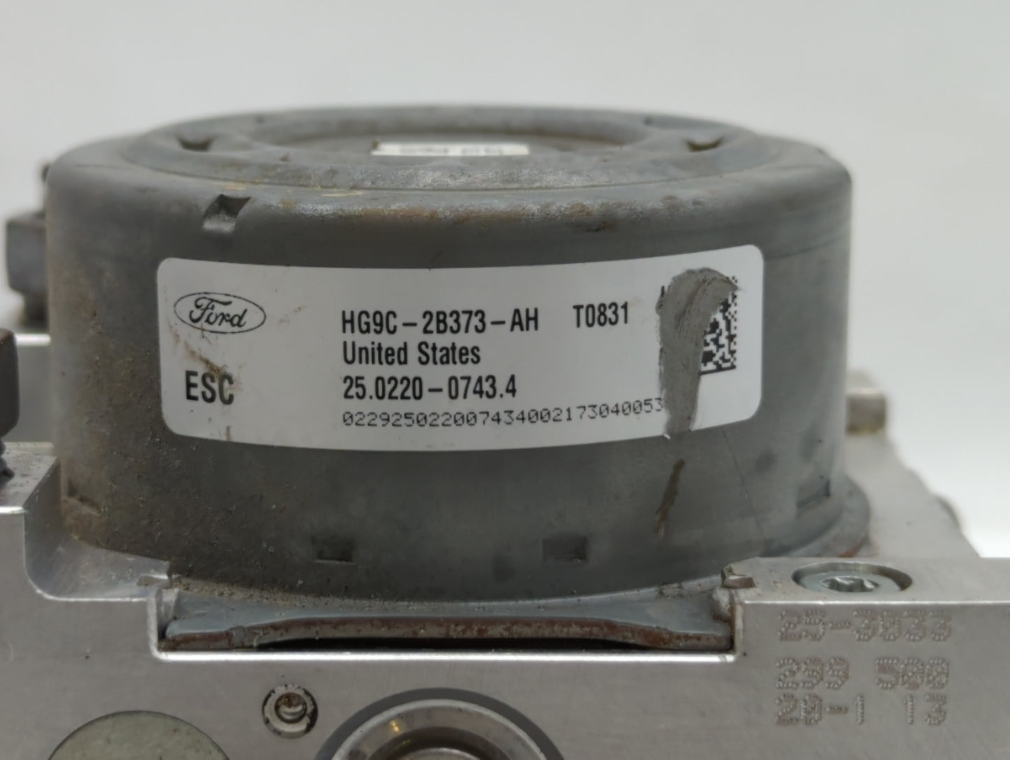 2017-2018 Ford Fusion ABS Pump Control Module Replacement P/N:HG9C-2B373-AH HG9C-2B373-CF, HG9C-2C219-MF Fits Fits 2017 2018