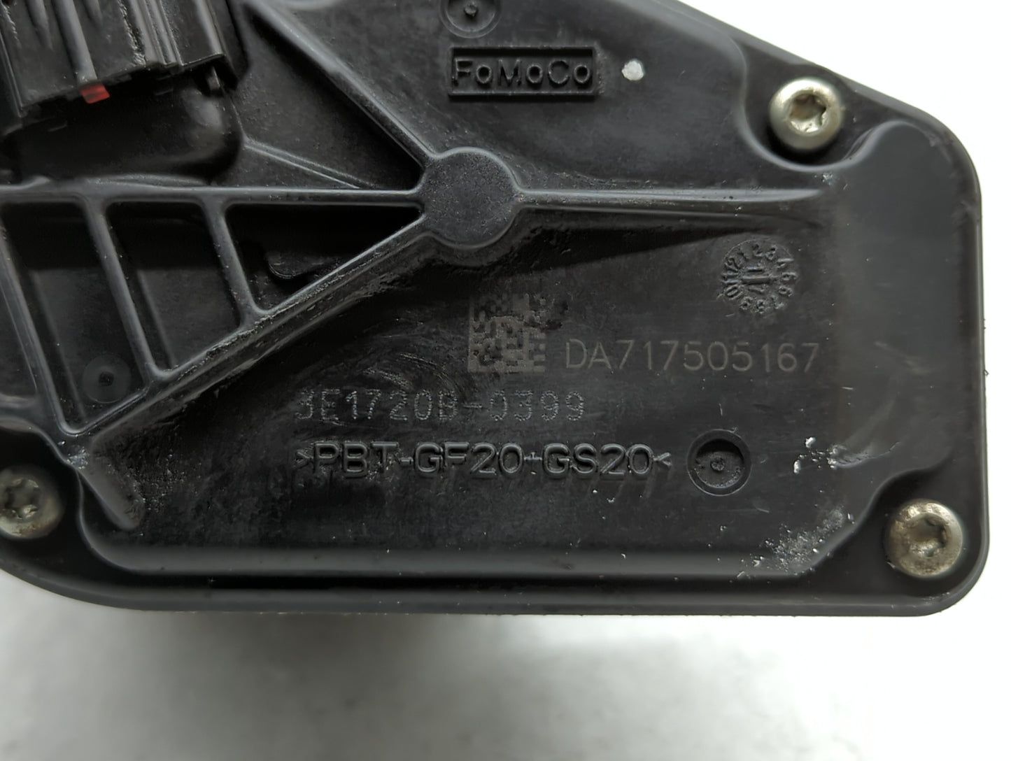 2013-2019 Ford Fusion Throttle Body P/N:DS7E-9F991-AK DS7E-9F991-AD Fits Fits 2013 2014 2015 2016 2017 2018 2019 2020 OEM Us