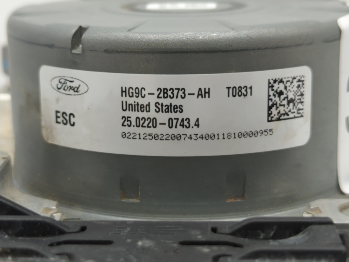 2017-2018 Ford Fusion ABS Pump Control Module Replacement P/N:HG9C-2B373-AH HG9C-2B373-CF, HG9C-2C219-MF Fits Fits 2017 2018