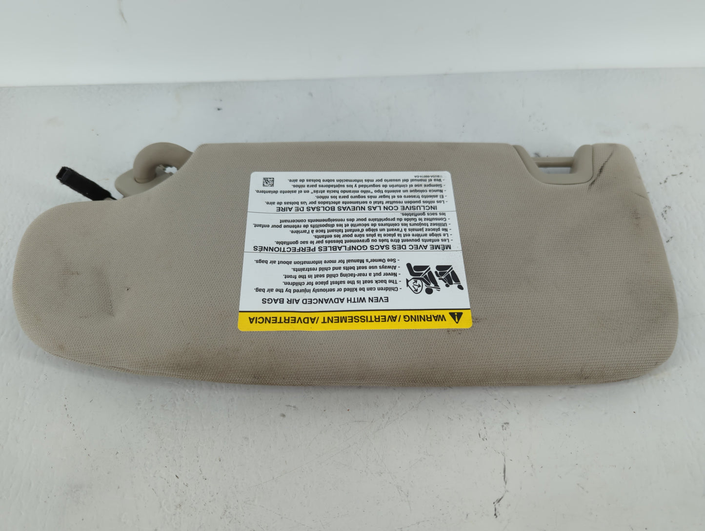 2017-2020 Ford Fusion Sun Visor Shade Replacement Passenger Right Mirror Fits Fits 2017 2018 2019 2020 OEM Used Auto Parts -