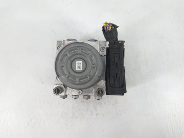 2017-2018 Ford Fusion ABS Pump Control Module Replacement P/N:HG9C-2B373-BH Fits Fits 2017 2018 OEM Used Auto Parts