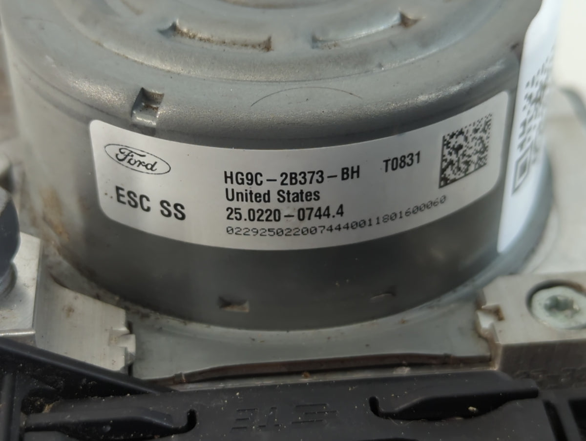 2017-2018 Ford Fusion Anti-Lock Brake ABS Pump Module Actuator OEM P/N:HG9C-2B373-BH Fits Fits 2017 2018 OEM Used Auto Parts