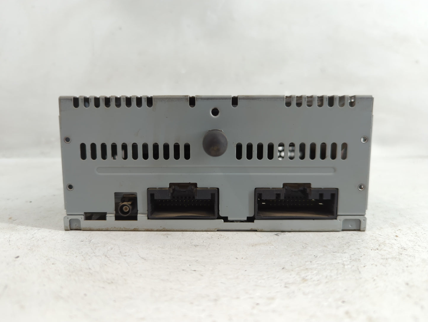 2018-2022 Ford Mustang Radio AM FM Cd Player Receiver Replacement Fits Fits 2018 2019 2020 2021 2022 OEM Used Auto Parts - O