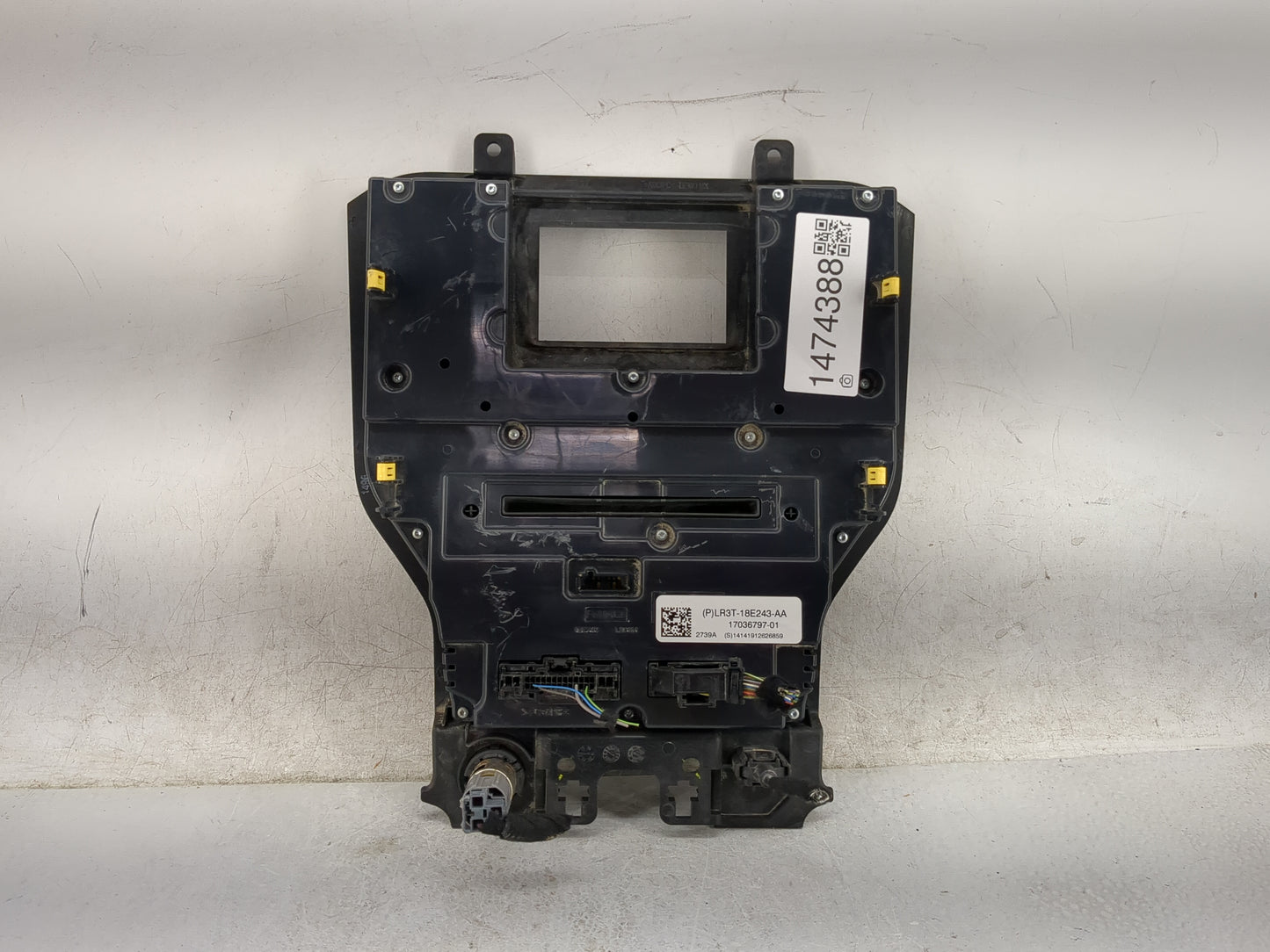 2019-2019 Ford Mustang Radio Control Panel 1474388 - Oemusedautoparts1.com