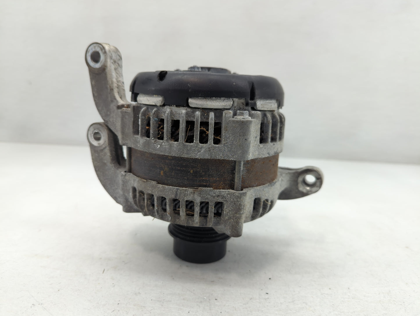 2016-2022 Ford Mustang Alternator Replacement Generator Charging Assembly Engine OEM P/N:104211-0751 Fits OEM Used Auto Part