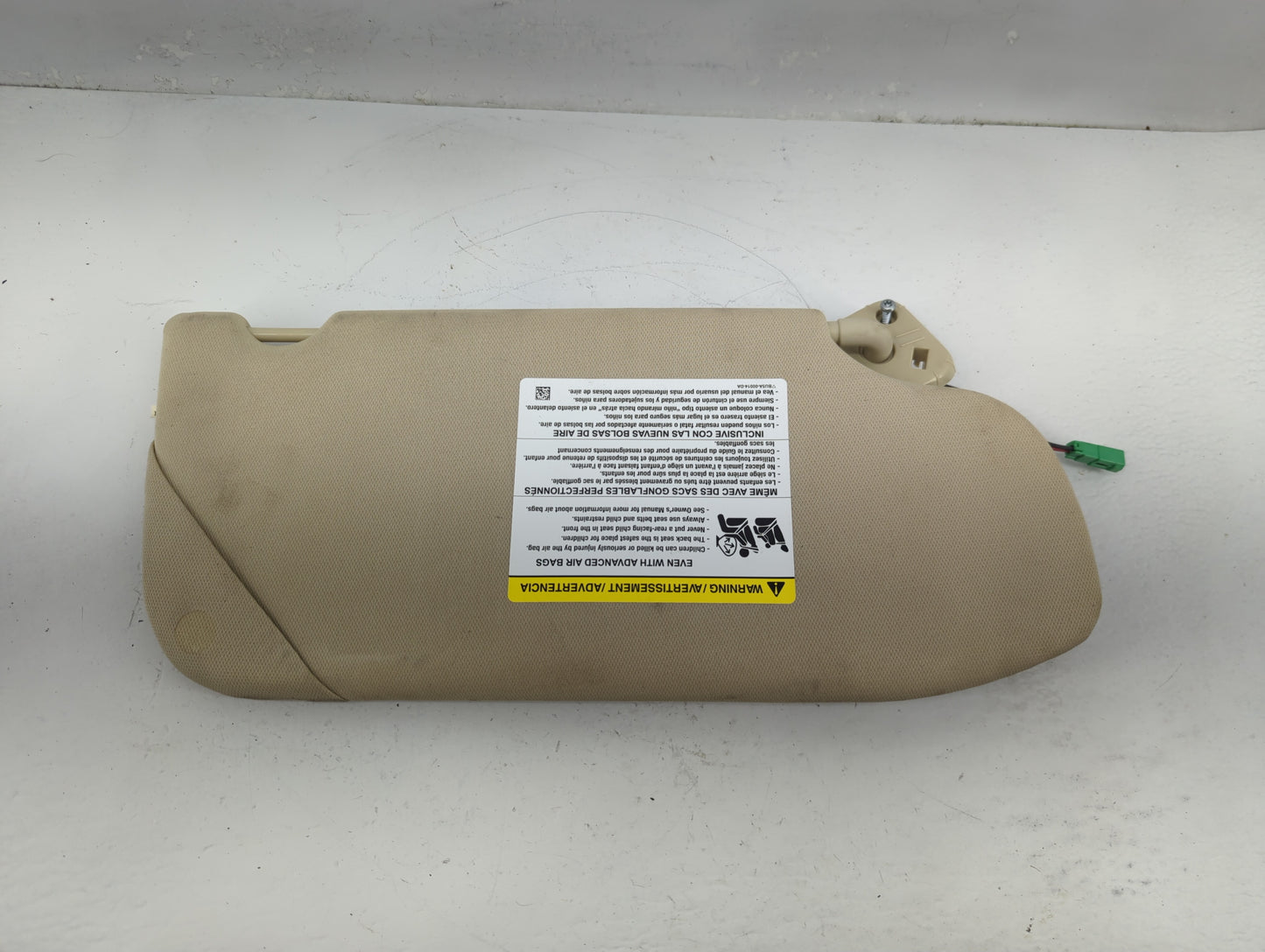 2013-2019 Ford Taurus Sun Visor Shade Replacement Driver Left Mirror Fits Fits 2013 2014 2015 2016 2017 2018 2019 OEM Used A