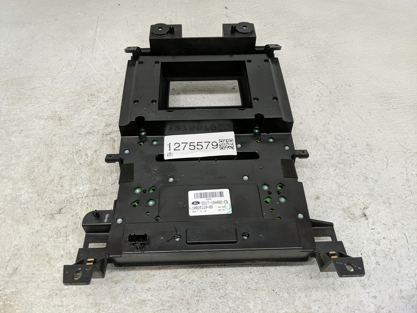 2014-2019 Ford Taurus Radio Control Panel - Oemusedautoparts1.com