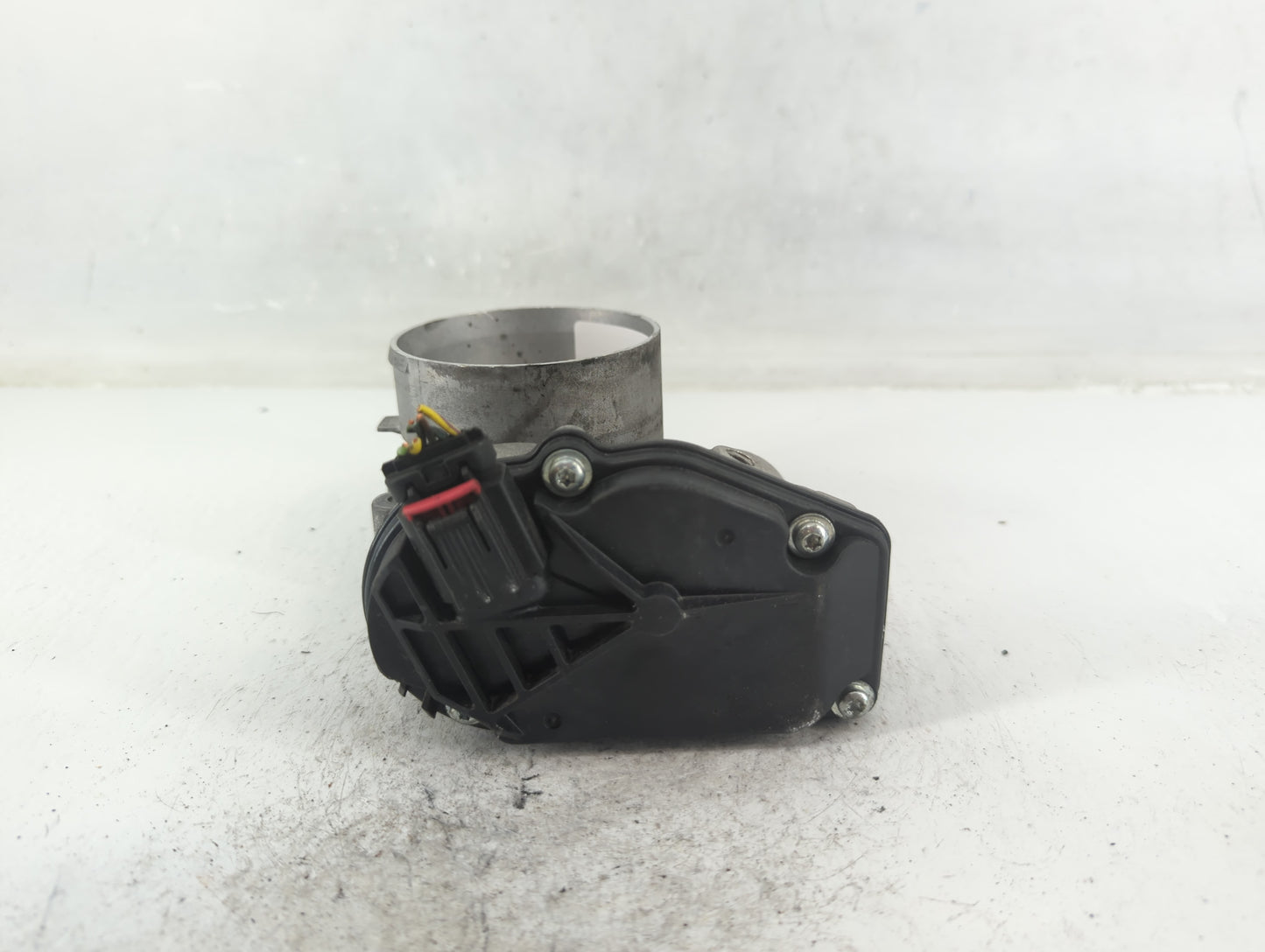 2015-2019 Ford Transit-350 Throttle Body Fits Fits 2011 2012 2013 2014 2015 2016 2017 2018 2019 OEM Used Auto Parts - Oemuse