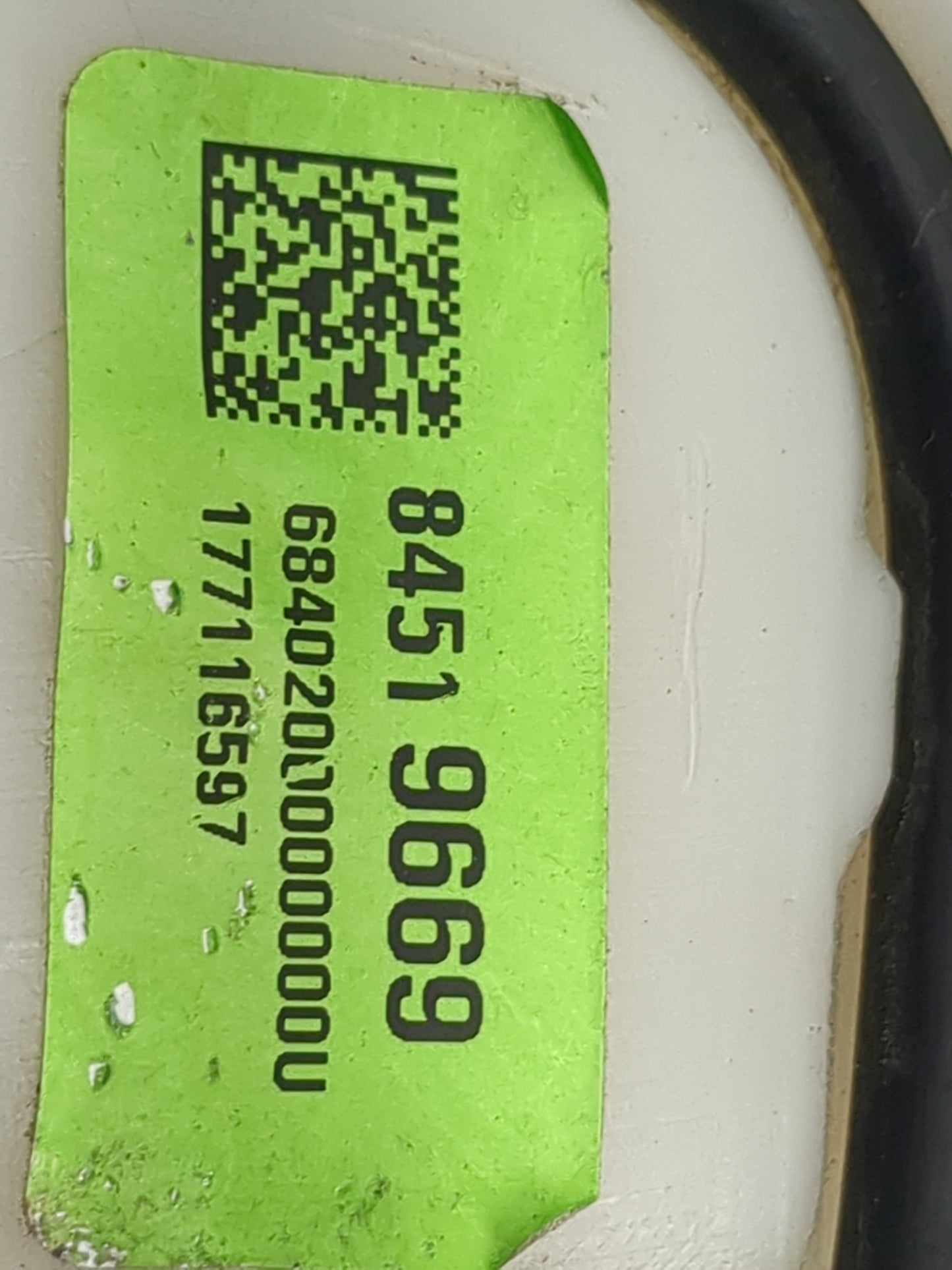 2017-2022 Gmc Acadia Windshield Washer Fluid Reservoir Bottle 1482442 - Oemusedautoparts1.com