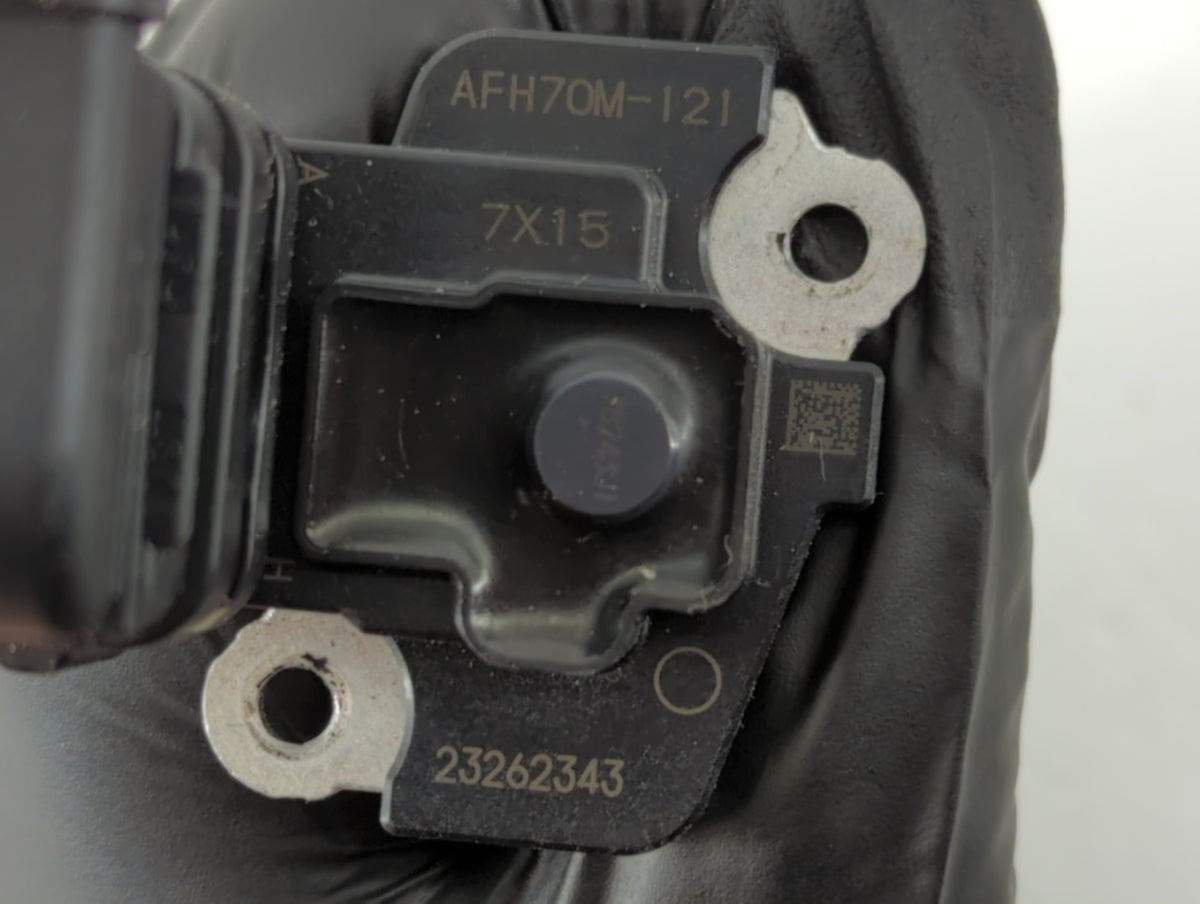 2012-2022 Gmc Acadia Mass Air Flow Meter Maf Sensor 634646 - Oemusedautoparts1.com
