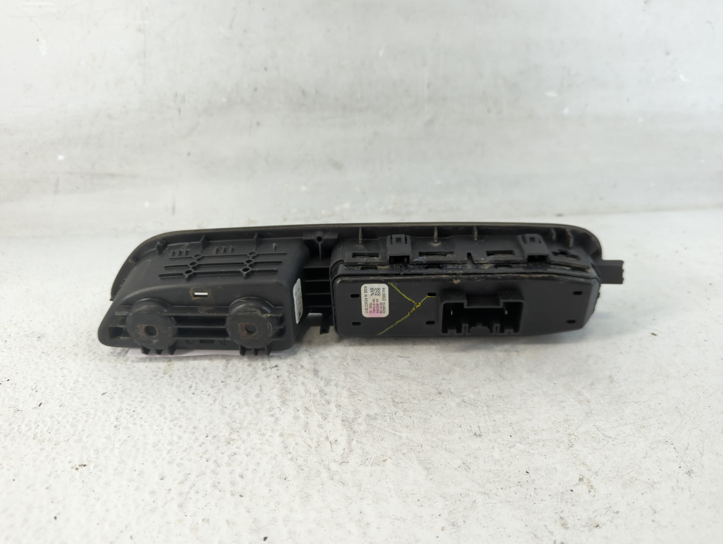 2018 Gmc Terrain Master Power Window Switch Replacement Driver Side Left P/N:84139693 Fits OEM Used Auto Parts - Oemusedauto
