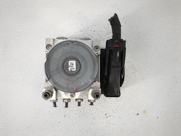 2018-2021 Gmc Terrain ABS Pump Control Module Replacement P/N:84342055 Fits Fits 2018 2019 2020 2021 OEM Used Auto Parts