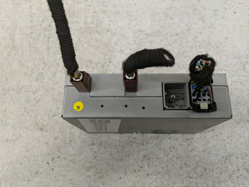 2018-2019 Gmc Terrain Chassis Control Module Ccm Bcm Body Control