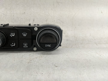 2018 Gmc Terrain Climate Control Module Temperature AC/Heater Replacement P/N:13427748 815372982 Fits OEM Used Auto Parts