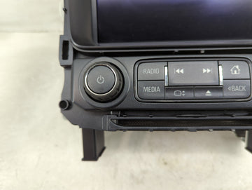 2017-2020 Gmc Yukon Radio AM FM Cd Player Receiver Replacement P/N:PP-TD20 19748 CAV-2 Fits Fits 2017 2018 2019 2020 OEM Used Auto Parts