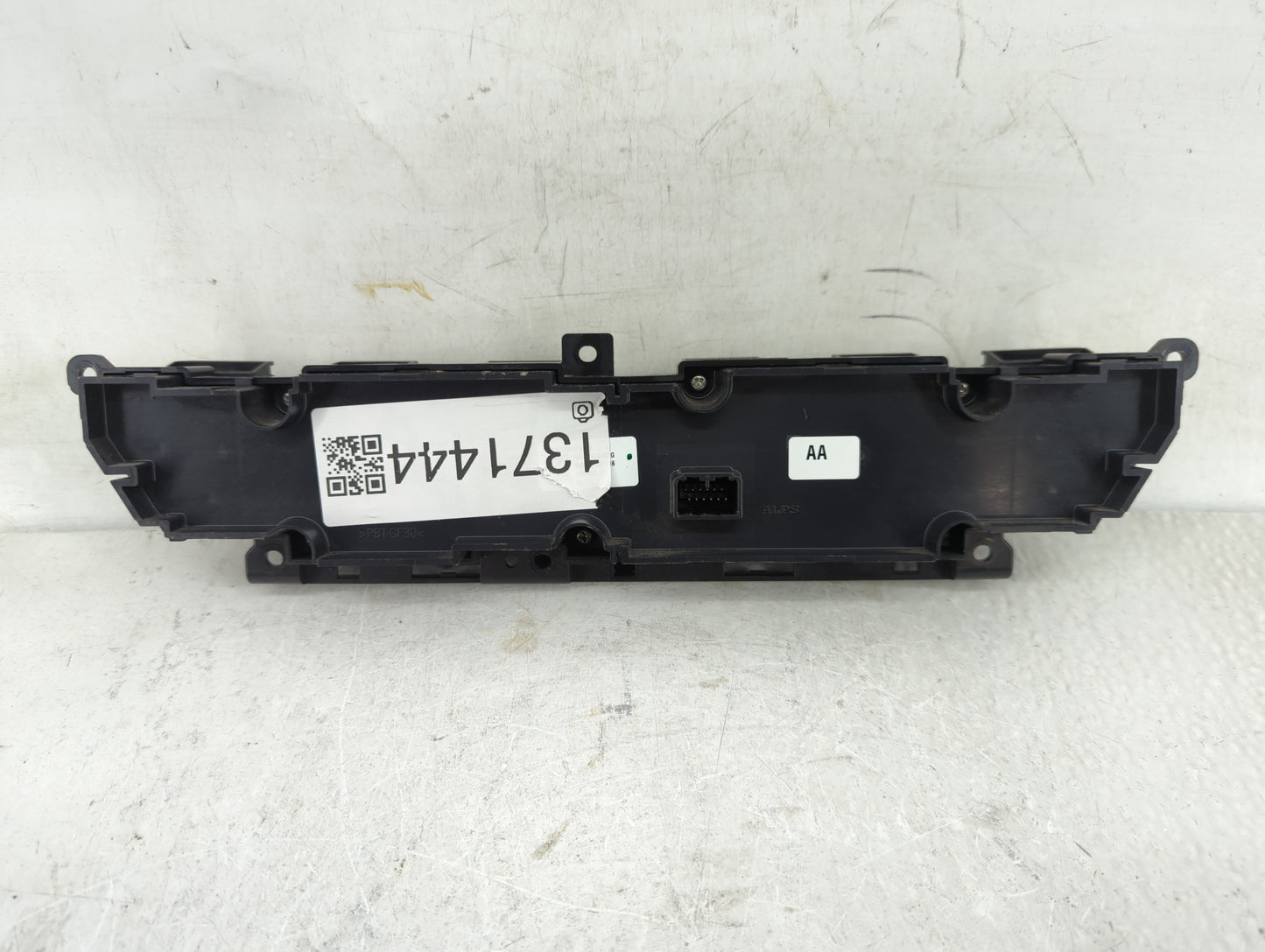 2018-2020 Honda Accord Climate Control Module Temperature AC/Heater Replacement P/N:79610TVAA016M1 79610TVAA316M1 Fits OEM U