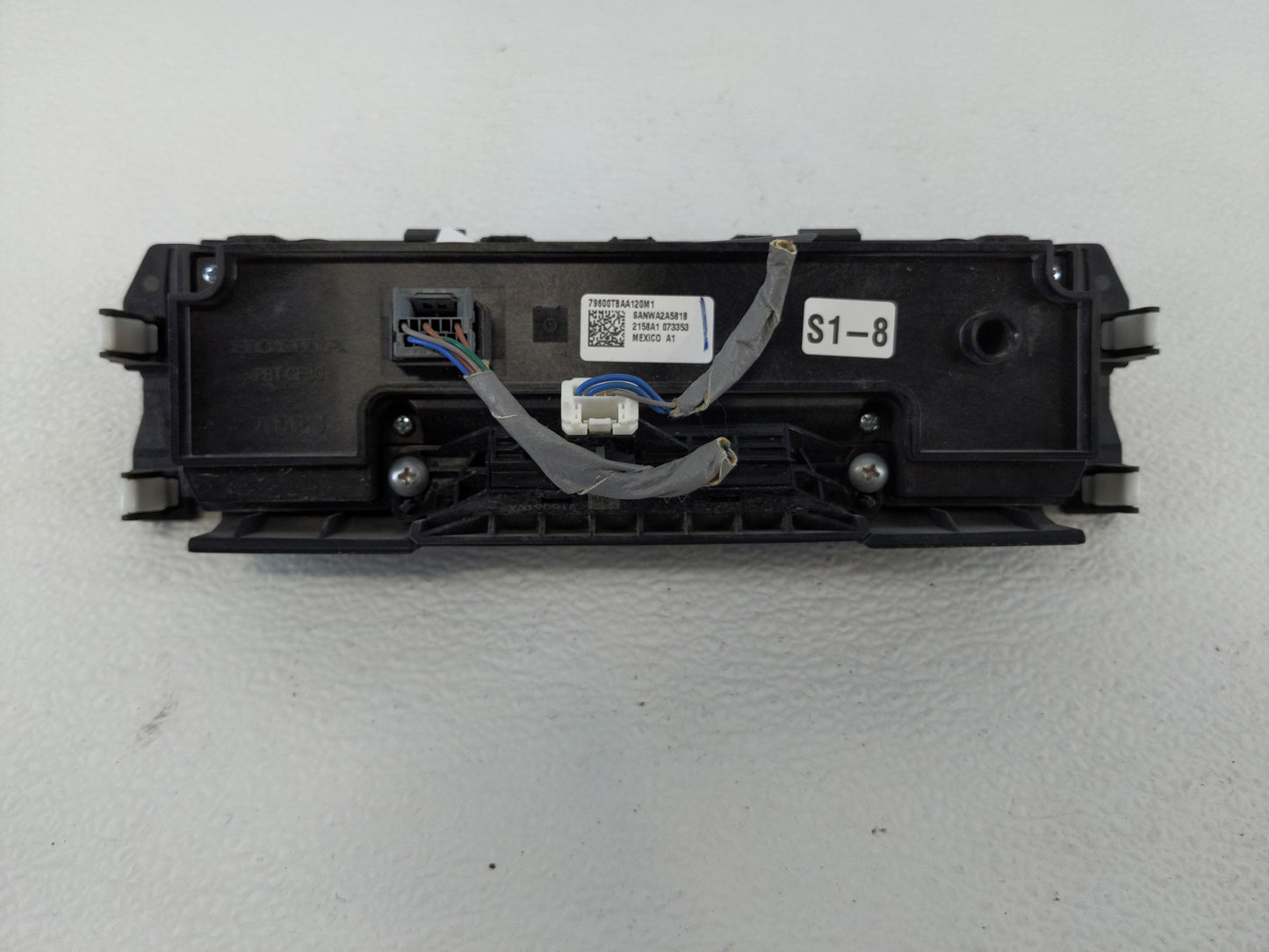 2016-2018 Honda Civic Climate Control Module Temperature AC/Heater Replacement P/N:79600TBAA120M1 Fits Fits 2016 2017 2018 O