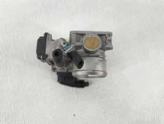2016-2022 Honda Civic Throttle Body P/N:GMG9A Fits Fits 2016 2017 2018 2019 2020 2021 2022 OEM Used Auto Parts