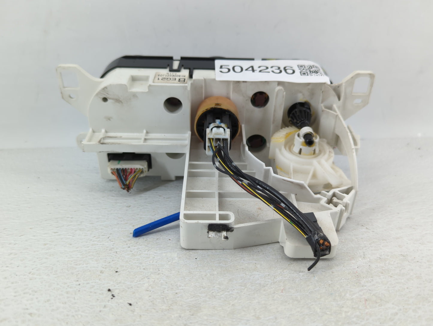 2016-2021 Honda Civic Climate Control Module Temperature AC/Heater Replacement P/N:M1900EG21J09 Fits OEM Used Auto Parts - O