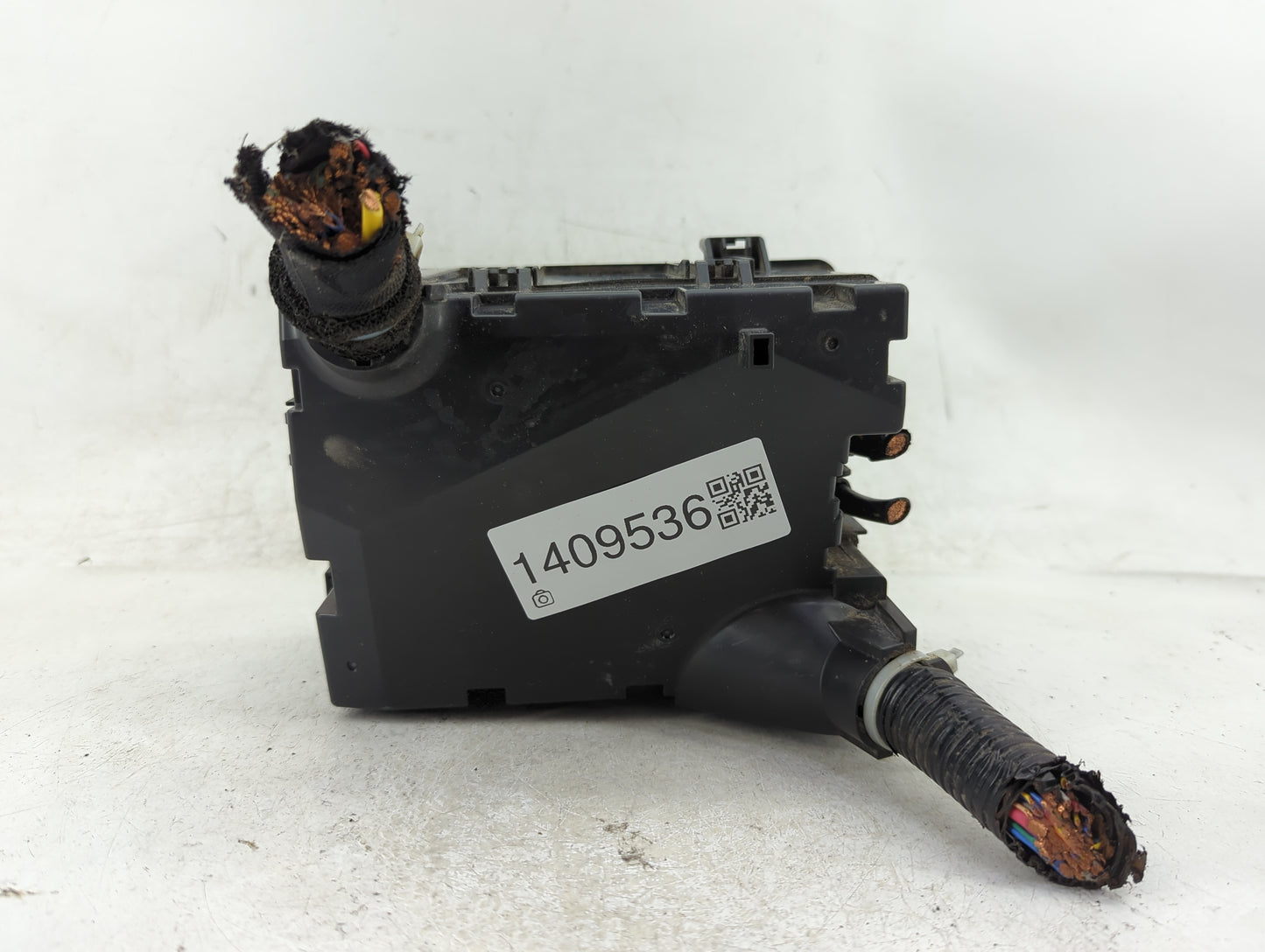 2017-2019 Honda Cr-V Fusebox Fuse Box Panel Relay Module P/N:TLA A01 A0 Fits Fits 2017 2018 2019 OEM Used Auto Parts - Oemus