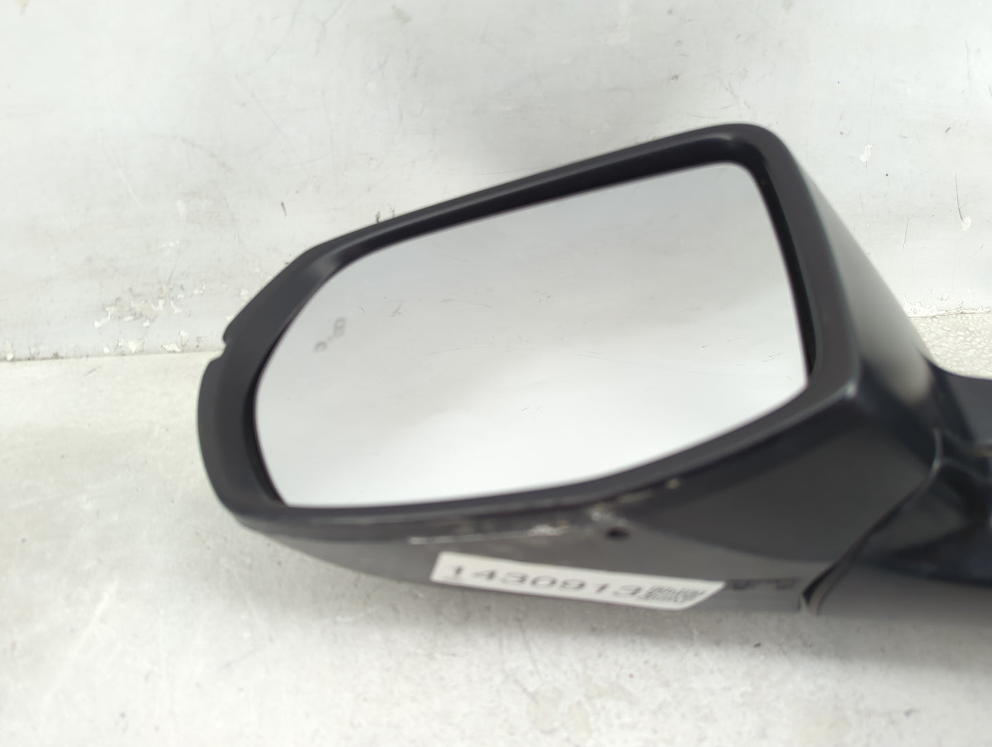 2017-2022 Honda Cr-V Driver Side View Mirror - Left Door Mirror OEM Used - Oemusedautoparts1.com