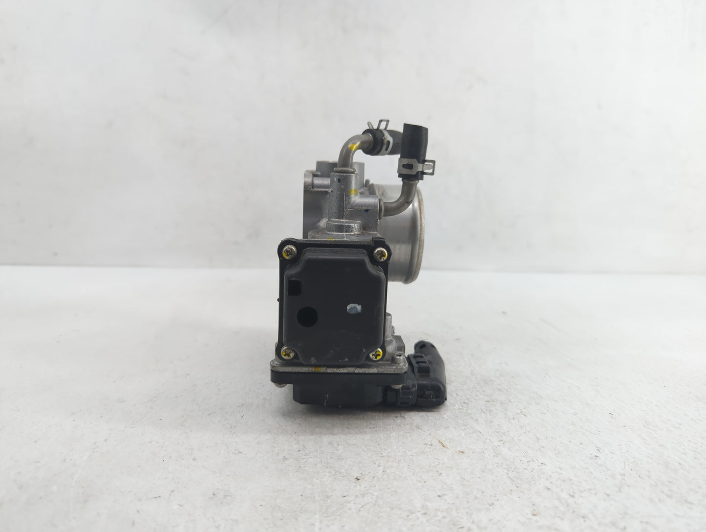 2017-2018 Honda Cr-V Throttle Body P/N:194066 M80424, GMG9A Fits Fits 2016 2017 2018 2019 OEM Used Auto Parts - Oemusedautop