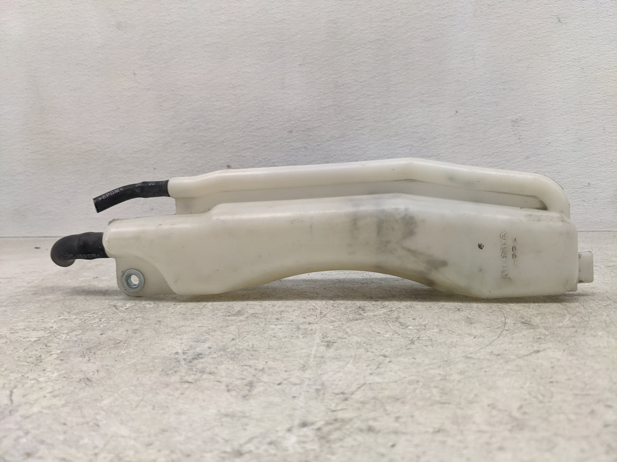 2016-2022 Honda Hr-v Radiator Coolant Overflow Expansion Tank Bottle 1367036 - Oemusedautoparts1.com