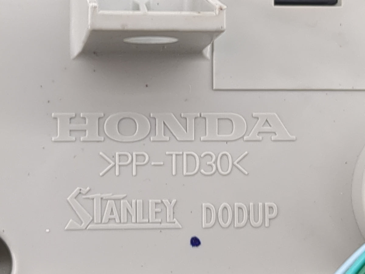 2016-2022 Honda Hr-V Climate Control Module Temperature AC/Heater Replacement P/N:PP-TD30 Fits OEM Used Auto Parts - Oemused