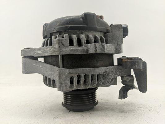 2018 Honda Odyssey Alternator Replacement Generator Charging Assembly Engine OEM P/N:TN104211-8510 Fits OEM Used Auto Parts