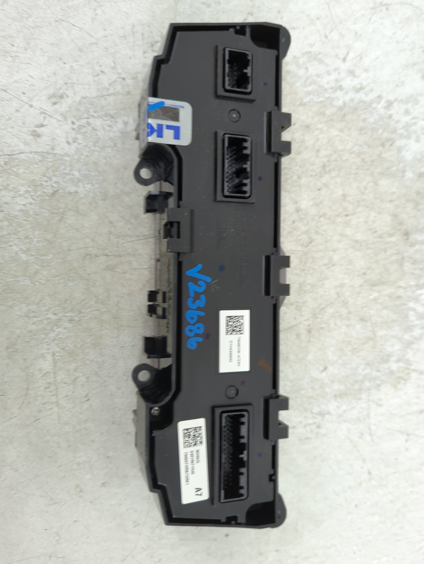 2018 Honda Odyssey Climate Control Module Temperature AC/Heater Replacement P/N:79600THRA720M1 Fits OEM Used Auto Parts - Oe