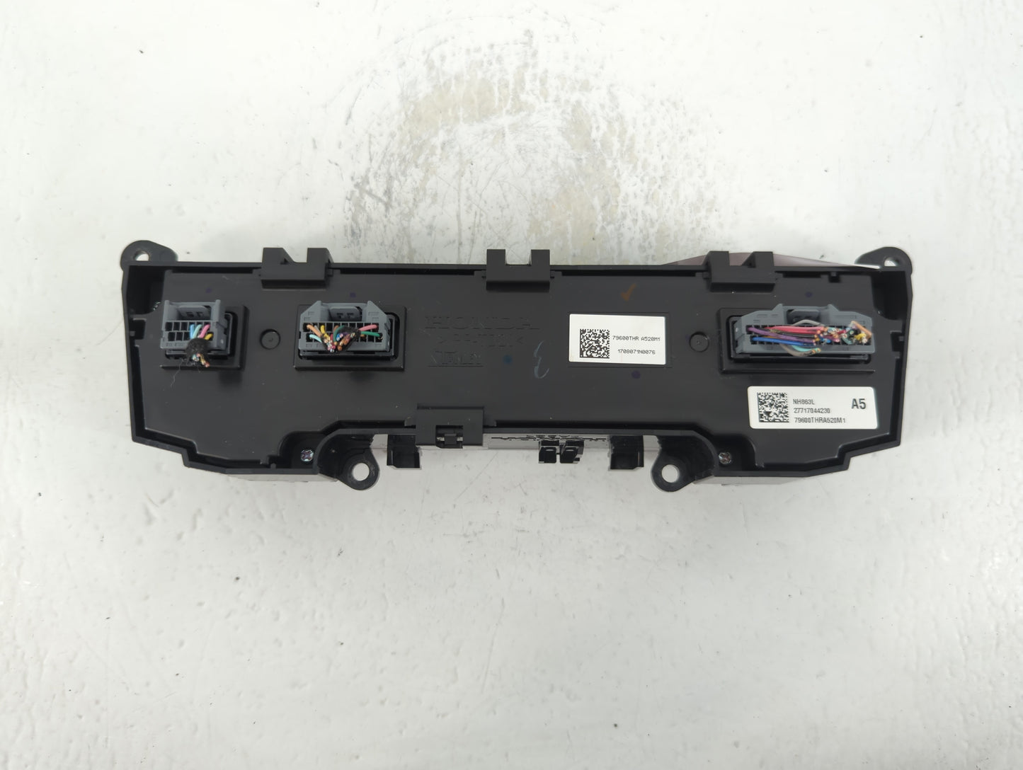 2018 Honda Odyssey Climate Control Module Temperature AC/Heater Replacement P/N:79600THRA520M1 Fits OEM Used Auto Parts - Oe