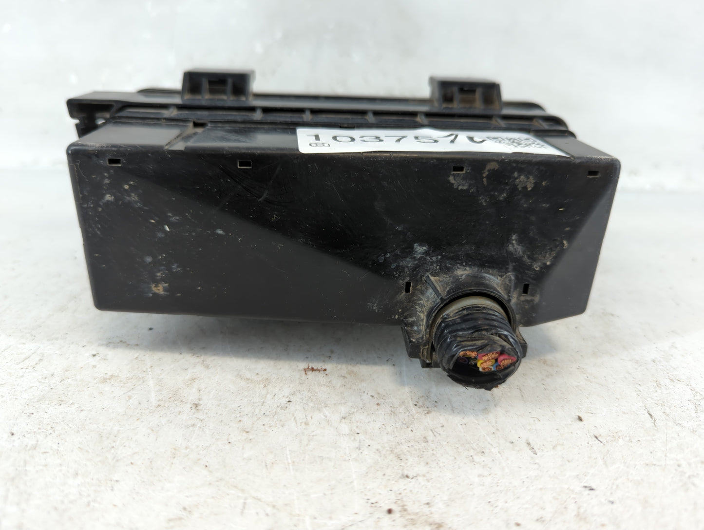 2016-2018 Honda Pilot Fusebox Fuse Box Panel Relay Module P/N:7171-4427-30 Fits Fits 2016 2017 2018 OEM Used Auto Parts - Oe