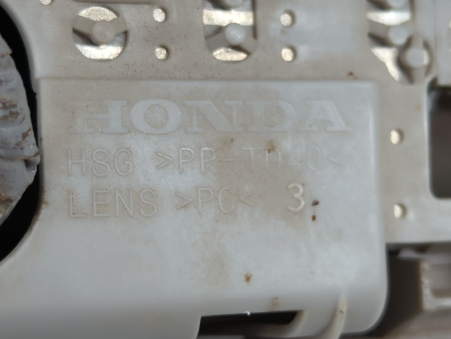 2018 Honda Pilot Overhead Roof Console - Oemusedautoparts1.com