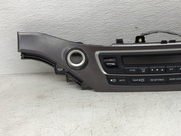 2016-2018 Honda Pilot Climate Control Module Temperature AC/Heater Replacement P/N:79600TG7A220M1 Fits Fits 2016 2017 2018 OEM Used Auto Parts