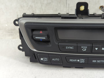 2016-2018 Honda Pilot Climate Control Module Temperature AC/Heater Replacement P/N:79600TG7A220M1 Fits Fits 2016 2017 2018 OEM Used Auto Parts